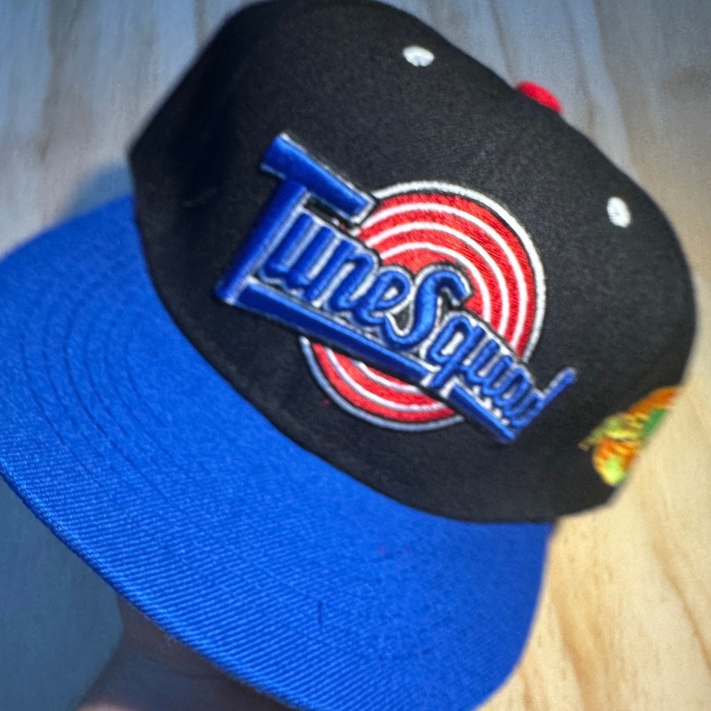 Starter Tune Squad Space Jam Snapback Hat Blue Black OSFM Vintage Style